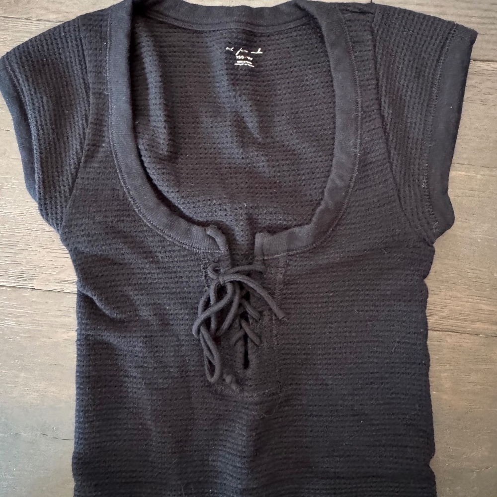 black shirt